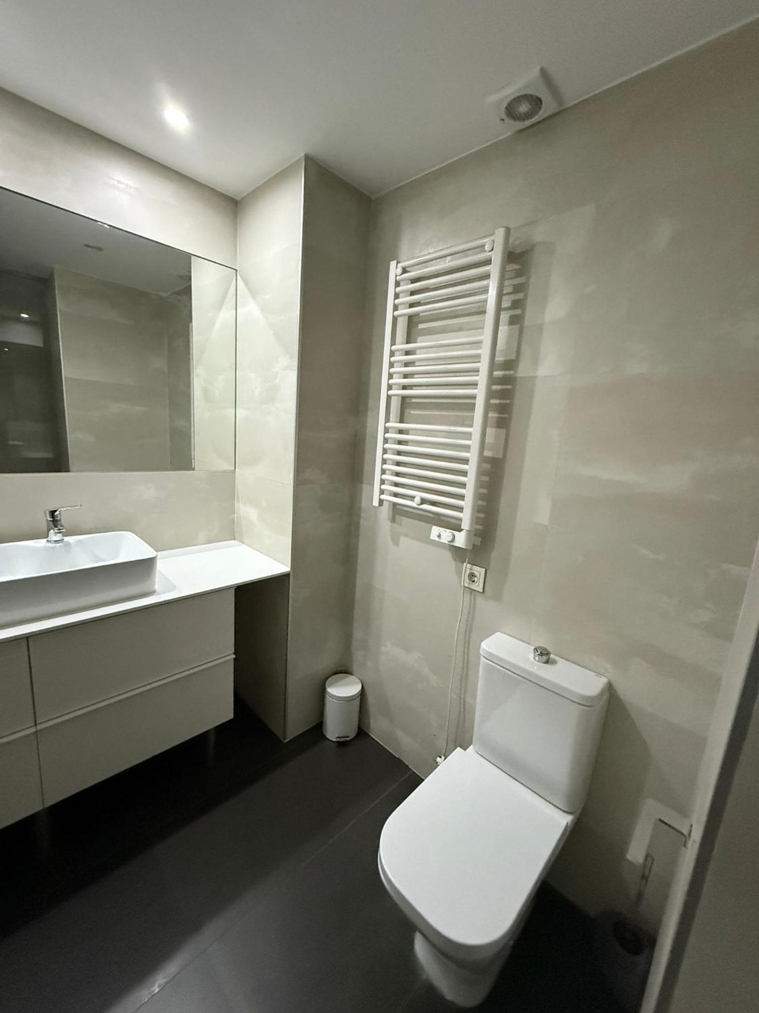 To Room Madrid Castellana Luaran gambar