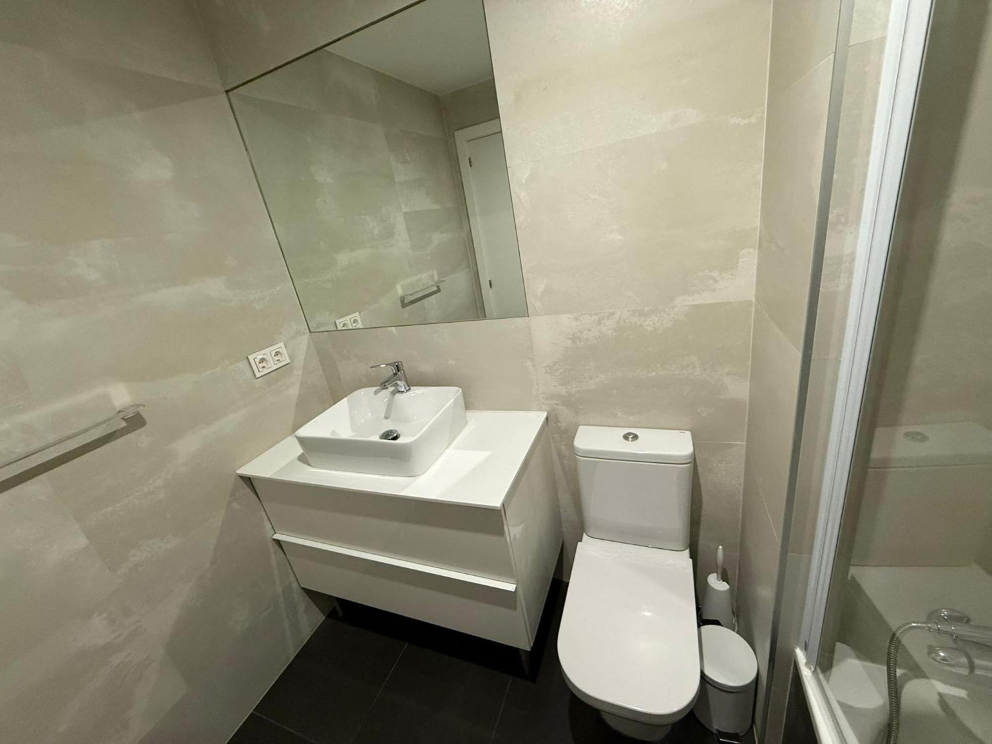 To Room Madrid Castellana Luaran gambar